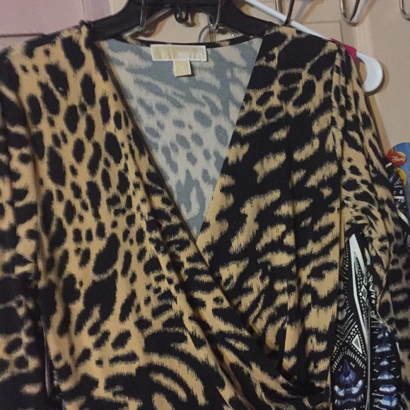 Michael Kors Dresses & Skirts - A BEAUTIFUL FITTED IN THE WAIST DRESS